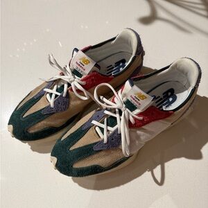 New Balance 327 'Golden Hour Nightwatch Green' MS327FH